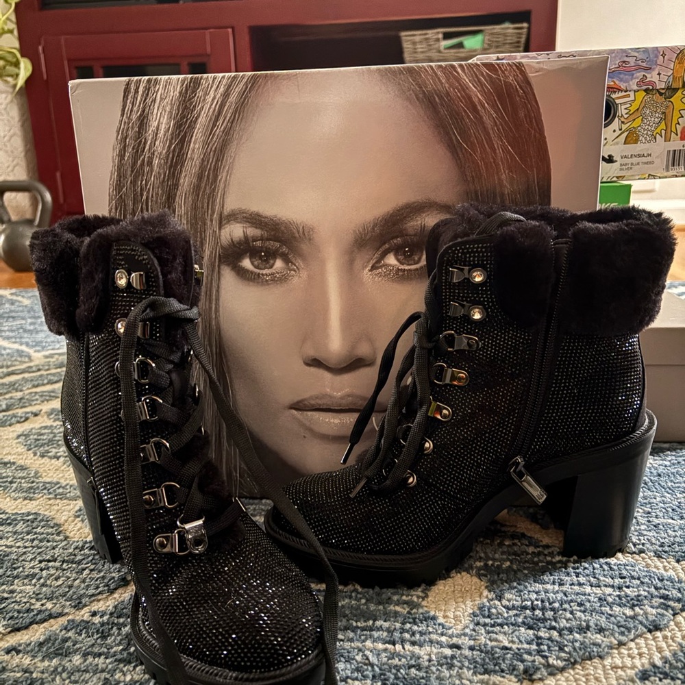 Jennifer Lopez Black Glitter Combat Boots - Picture 3 of 4